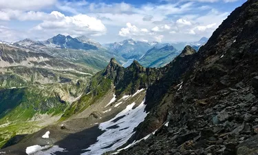 Trekking w himalaje - wyprawa w góry marzeń