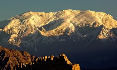 Zimowe szlaki w tatrach - odkryj uroki gór tatry zimą